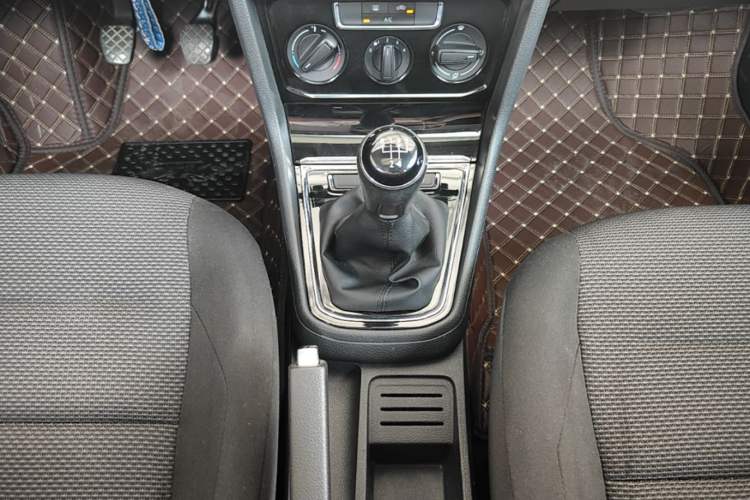 Used Volkswagen Bora 2019 Bora·Legend 1.5L Manual Leading Model China VI Standard Gear Lever