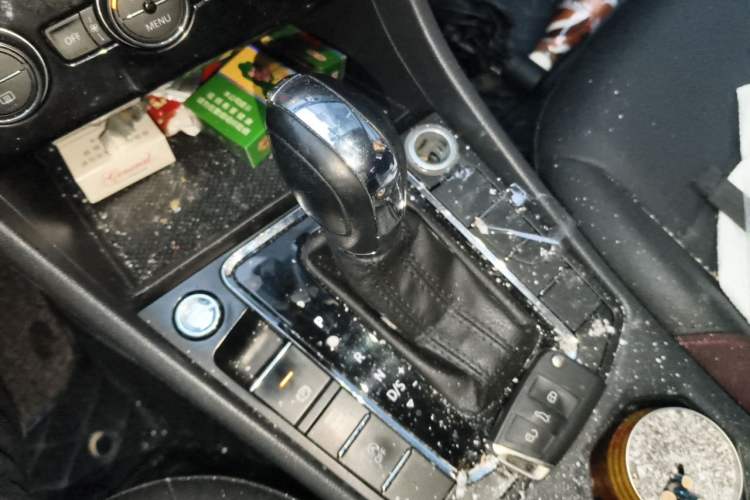Used Volkswagen Bora 2019 Revised Version 1.5L Automatic Elite Edition China VI Standard Gear Lever