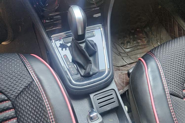Used Volkswagen Bora 2019 Bora·Legend 1.5L Automatic Fashion Edition China V Standard Gear Lever