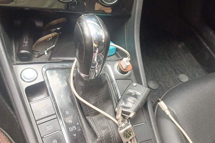 Used Volkswagen Bora 2019 1.5L Automatic Elite Version Gear Lever
