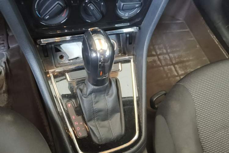 Used Volkswagen Bora 2019 Facelift Bora·Legend 1.5L Automatic Fashion Edition China VI Standard Gear Lever