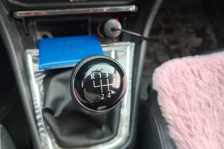 Used Volkswagen Bora 2019 Bora Legend 1.5L Manual Fashion Edition China VI Standard Gear Lever