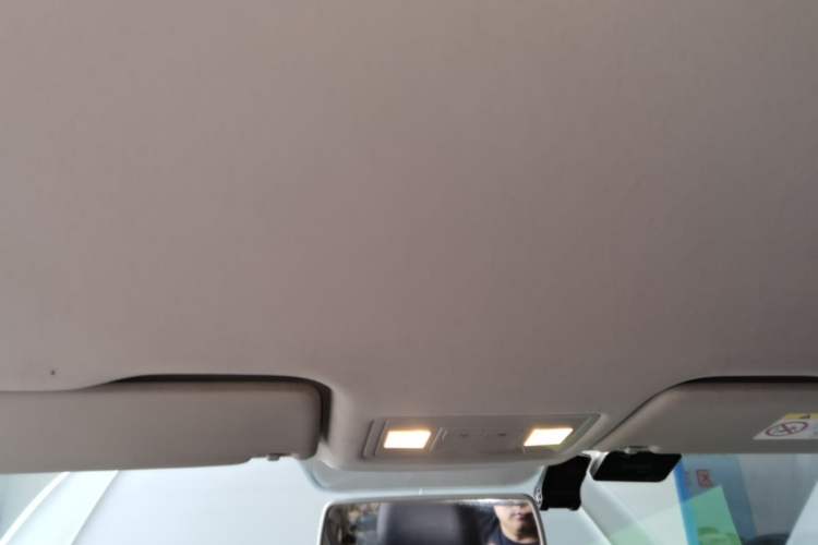 Used Volkswagen Bora 2019 Revised Version 1.5L Manual Fashion Edition China VI Standard Headliner