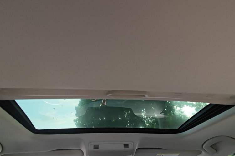 Used Volkswagen Bora 2019 Revised Version 1.5L Manual Comfort Edition China VI Standard Headliner