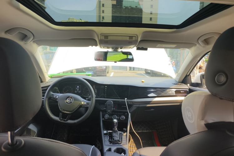 Used Volkswagen Bora 2019 Revised Version 1.5L Automatic Elite Edition China VI Standard Headliner