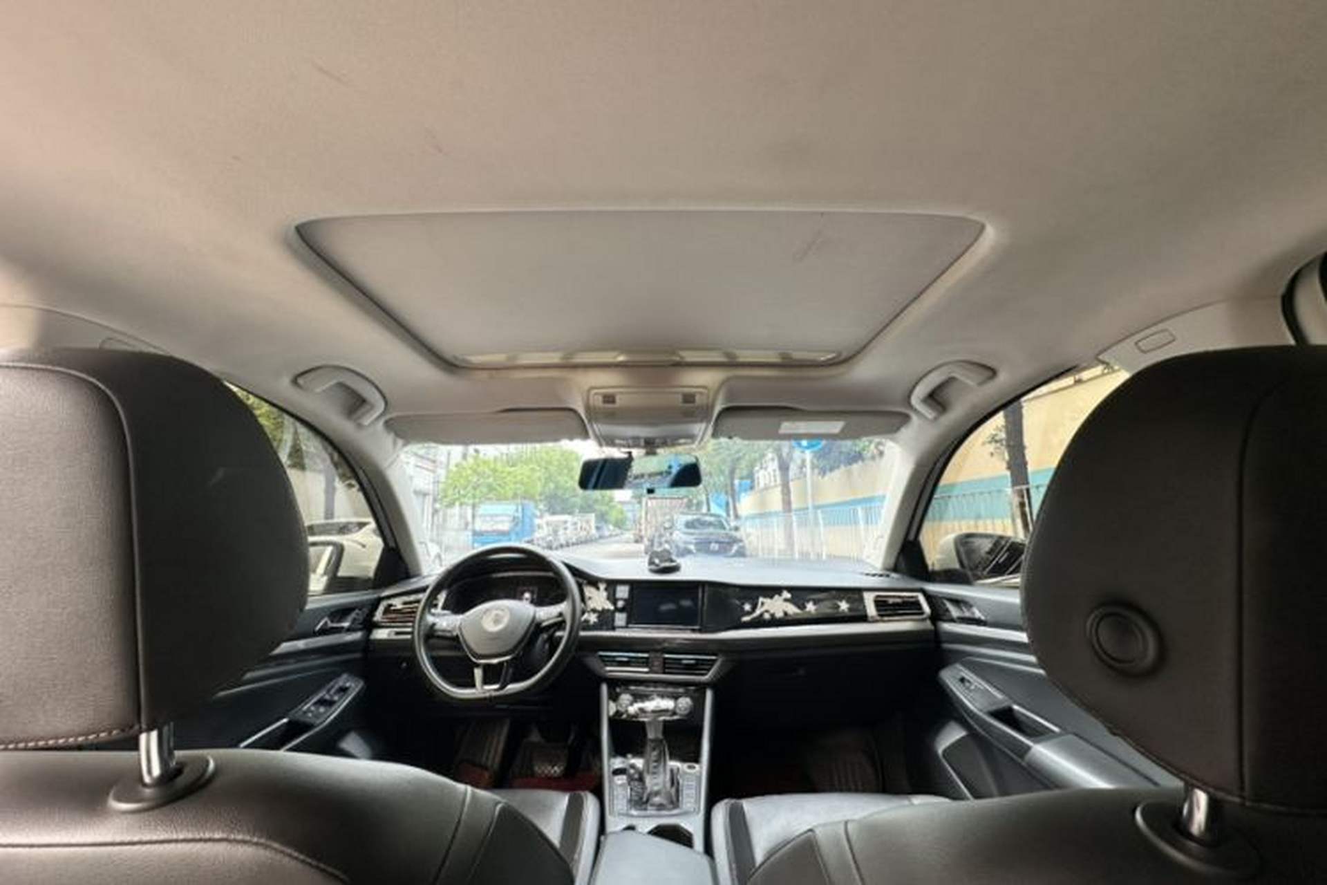 Used Volkswagen Bora 2019 280TSI DSG Luxury Model Headliner