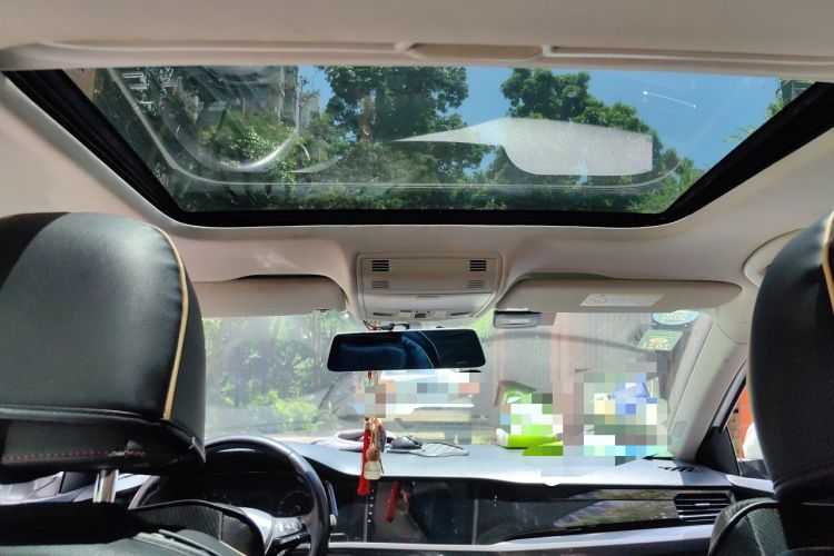 Used Volkswagen Bora 2019 1.5L Automatic Comfort Model Headliner