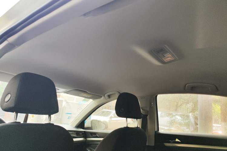 Used Volkswagen Bora 2019 Revised Version 1.5L Automatic Fashionable Style China VI Headliner