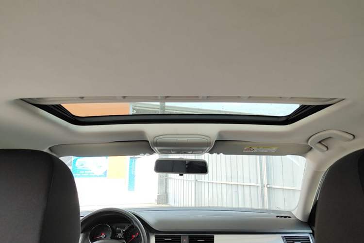 Used Volkswagen Bora 2019 Bora·Legend 1.5L Manual Leading Model China VI Standard Headliner