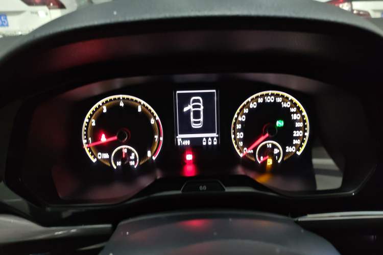 Used Volkswagen Bora 2019 1.5L Automatic Elite Version Instrument Cluster