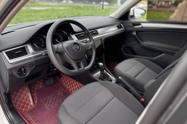 Used Volkswagen Bora 2019 Bora·Legend 1.5L Automatic Fashion Edition China V Standard Interior 2