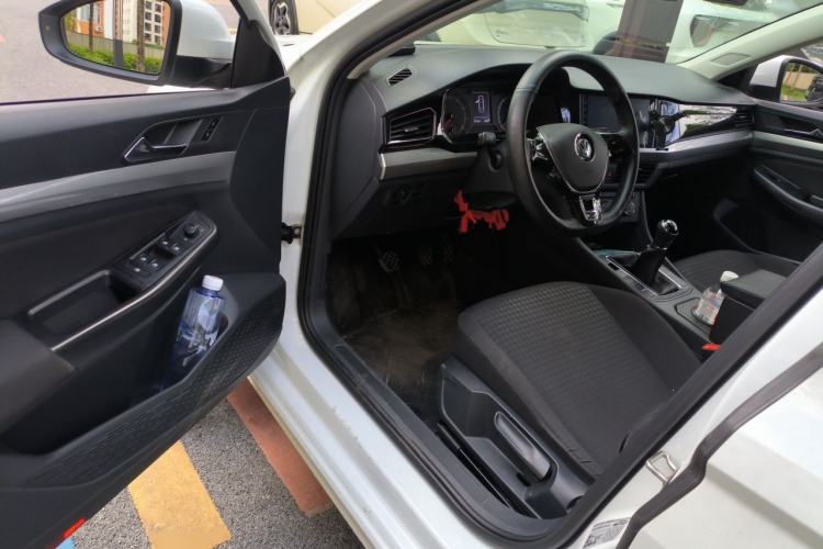 Used Volkswagen Bora 2019 1.5L Manual Fashion Edition Interior 3