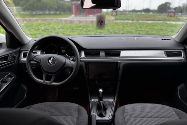 Used Volkswagen Bora 2019 Bora·Legend 1.5L Automatic Fashion Edition China V Standard Interior 4