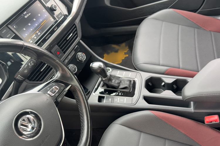 Used Volkswagen Bora 2019 Revised Version 1.5L Automatic Comfort Edition China VI Standard Interior 6
