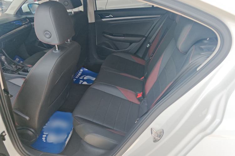 Used Volkswagen Bora 2019 1.5L Automatic Elite Version Interior 6