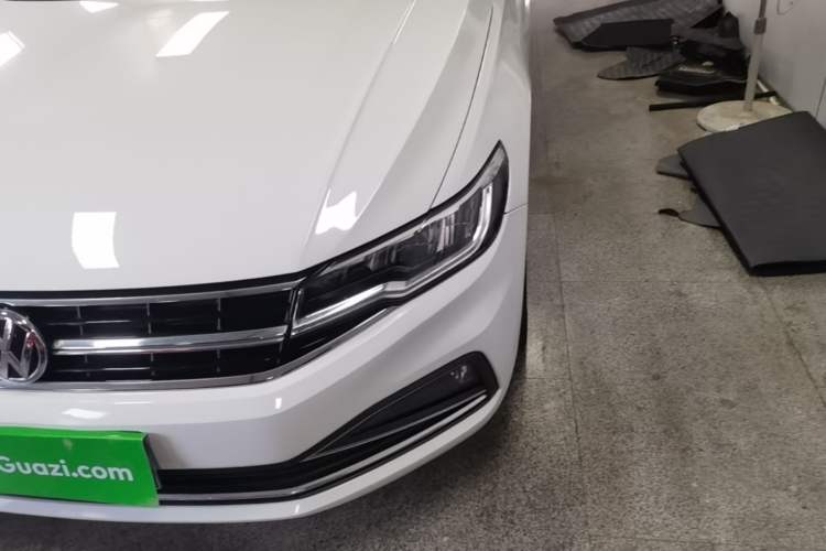 Used Volkswagen Bora 2019 Revised Version 1.5L Automatic Comfort Edition China VI Standard Left Front Headlight