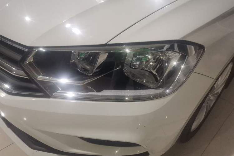 Used Volkswagen Bora 2019 Bora Legend 1.5L Manual Fashion Edition China VI Standard Left Front Headlight