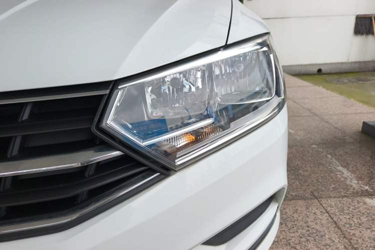 Used Volkswagen Bora 2019 Facelift Bora·Legend 1.5L Automatic Fashion Edition China VI Standard Left Front Headlight