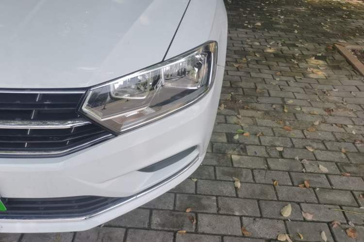 Used Volkswagen Bora 2019 Bora Legend 1.5L Automatic Leading Model China VI Standard Left Front Headlight