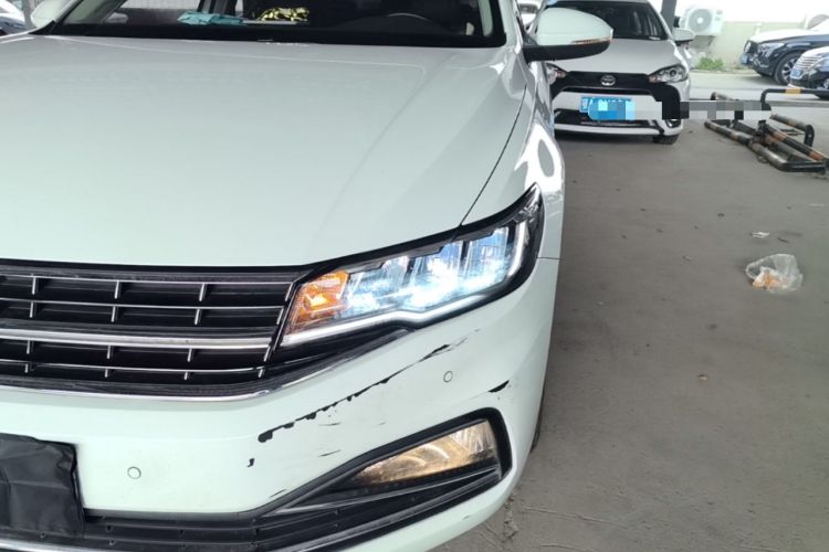 Used Volkswagen Bora 2019 Revised Version 280TSI DSG Luxury Edition China V Standard Left Front Headlight