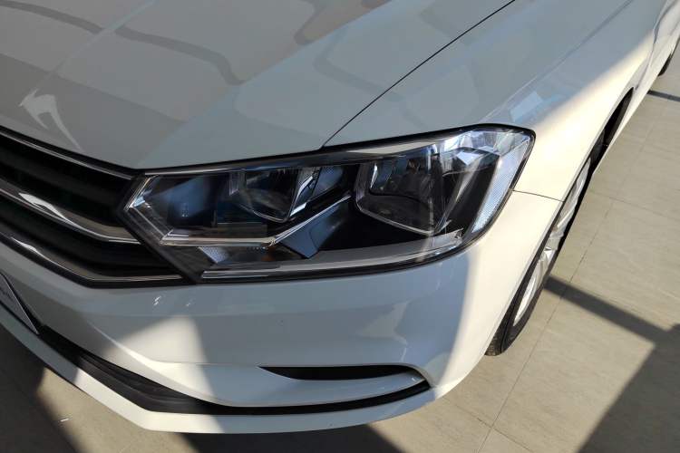 Used Volkswagen Bora 2019 Facelift Bora·Legend 1.5L Automatic Fashion Edition China VI Standard Left Front Headlight