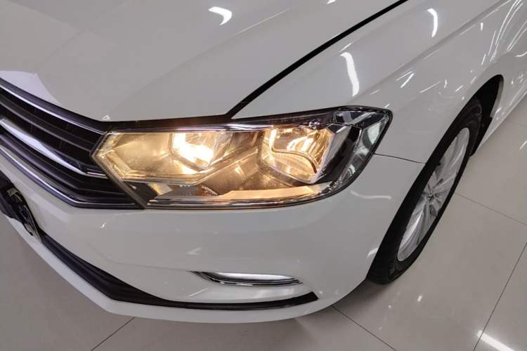 Used Volkswagen Bora 2019 Facelift Bora·Legend 1.5L Automatic Fashion Edition China VI Standard Left Front Headlight