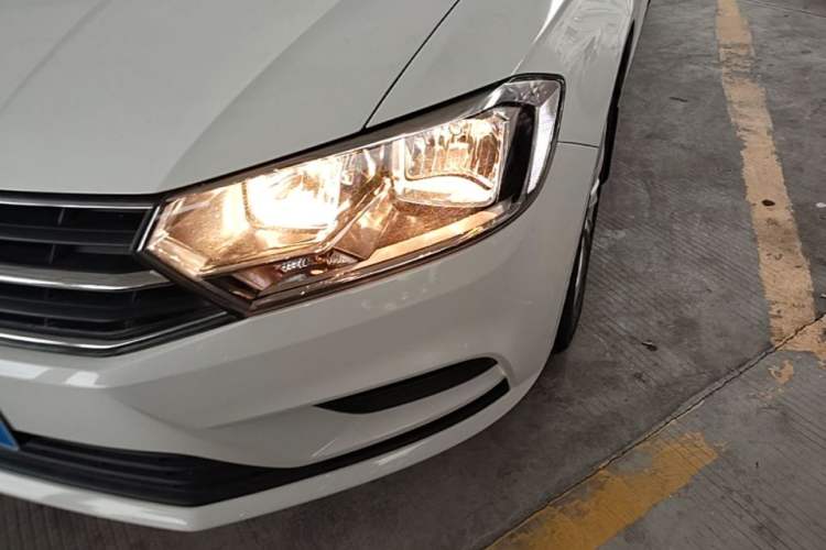 Used Volkswagen Bora 2019 Facelift Bora·Legend 1.5L Automatic Fashion Edition China VI Standard Left Front Headlight