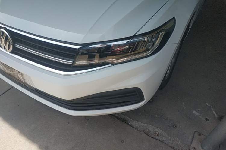 Used Volkswagen Bora 2019 Revised Version 1.5L Manual Fashion Edition China VI Standard Left Front Headlight