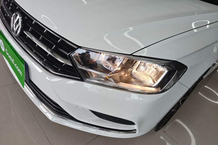 Used Volkswagen Bora 2019 Bora Legend 1.5L Automatic Leading Model China VI Standard Left Front Headlight