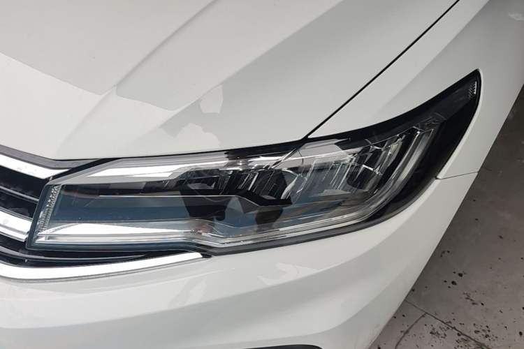 Used Volkswagen Bora 2019 Revised Version 1.5L Automatic Elite Edition China V Standard Left Front Headlight