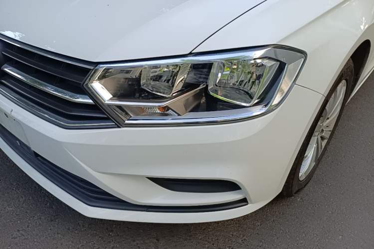 Used Volkswagen Bora 2019 Facelift Bora·Legend 1.5L Automatic Fashion Edition China VI Standard Left Front Headlight