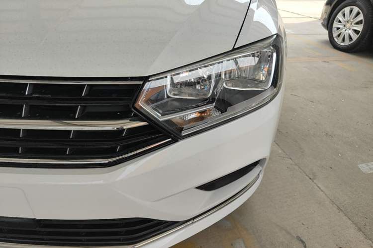 Used Volkswagen Bora 2019 Bora·Legend 1.5L Manual Leading Model China VI Standard Left Front Headlight