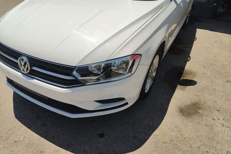 Used Volkswagen Bora 2019 Facelift Bora·Legend 1.5L Automatic Fashion Edition China VI Standard Left Front Headlight