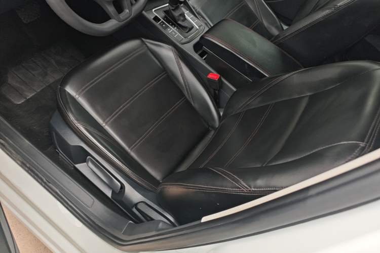 Used Volkswagen Bora 2019 Revised Version 1.5L Automatic Fashionable Style China VI Left Front Seat