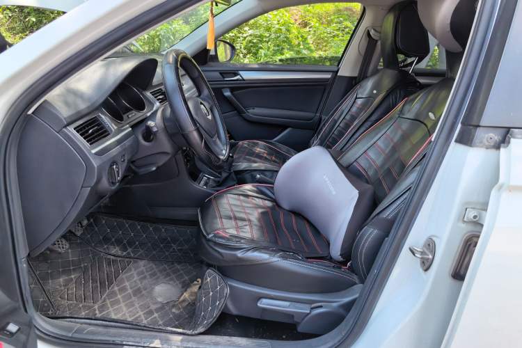 Used Volkswagen Bora 2019 Bora Legend 1.5L Manual Fashion Edition China VI Standard Left Front Seat