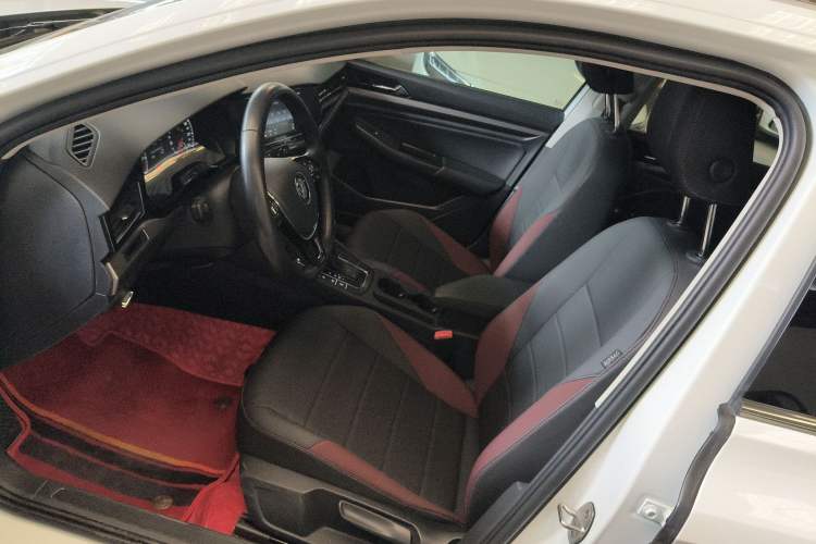 Used Volkswagen Bora 2019 1.5L Automatic Comfort Model Left Front Seat