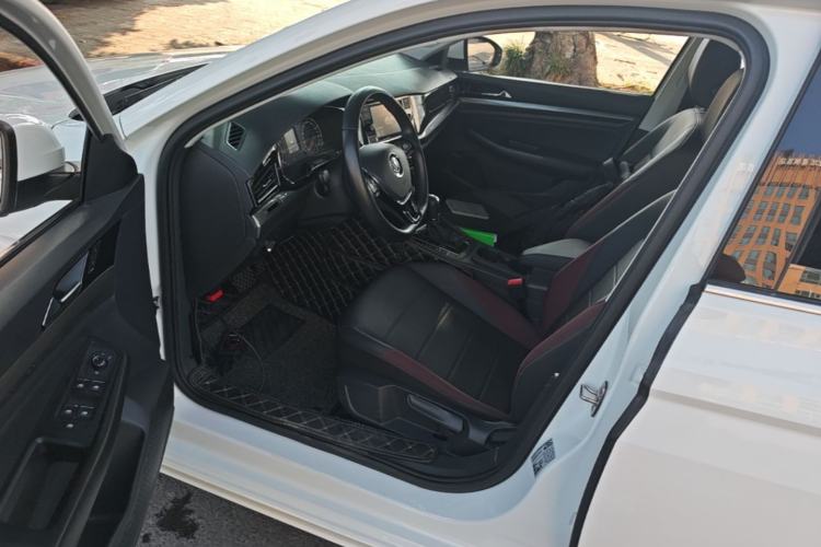 Used Volkswagen Bora 2019 Revised Version 1.5L Automatic Comfort Edition China VI Standard Left Front Seat