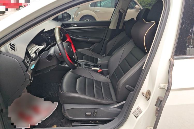 Used Volkswagen Bora 2019 Revised Version 280TSI DSG Luxury Edition China VI Standard Left Front Seat