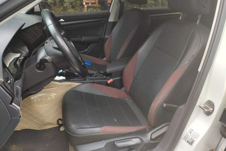 Used Volkswagen Bora 2019 1.5L Automatic Elite Version Left Front Seat