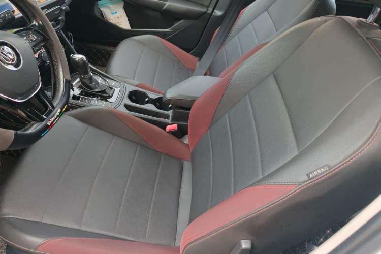 Used Volkswagen Bora 2019 1.5L Automatic Elite Version Left Front Seat