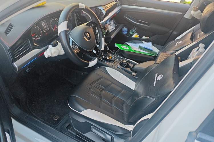Used Volkswagen Bora 2019 1.5L Automatic Fashion Model Left Front Seat
