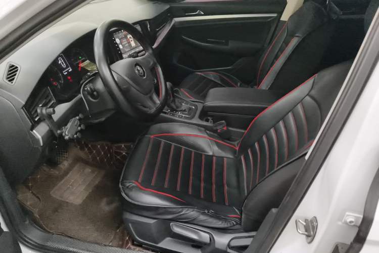 Used Volkswagen Bora 2019 1.5L Automatic Fashion Model Left Front Seat