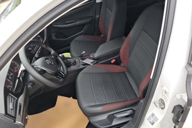 Used Volkswagen Bora 2019 Revised Version 1.5L Automatic Comfort Edition China VI Standard Left Front Seat
