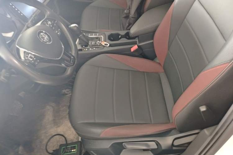 Used Volkswagen Bora 2019 1.5L Automatic Elite Version Left Front Seat