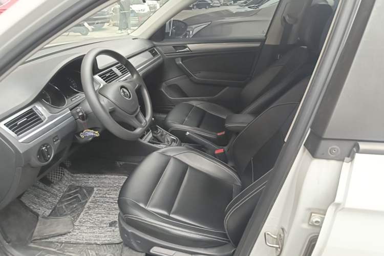 Used Volkswagen Bora 2019 Facelift Bora·Legend 1.5L Automatic Fashion Edition China VI Standard Left Front Seat