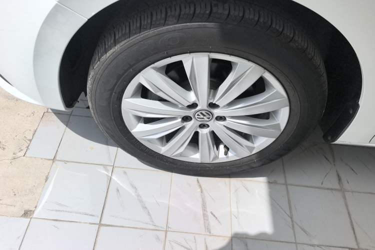 Used Volkswagen Bora 2019 Facelift Bora·Legend 1.5L Automatic Fashion Edition China VI Standard Left Front Wheel Hub