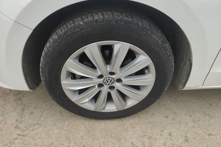 Used Volkswagen Bora 2019 Facelift Bora·Legend 1.5L Automatic Fashion Edition China VI Standard Left Front Wheel Hub