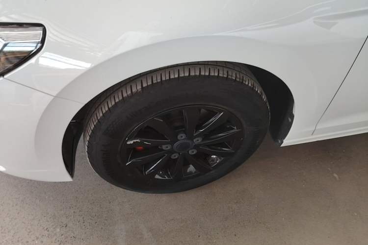Used Volkswagen Bora 2019 Revised Version 1.5L Automatic Fashionable Style China VI Left Front Wheel Hub