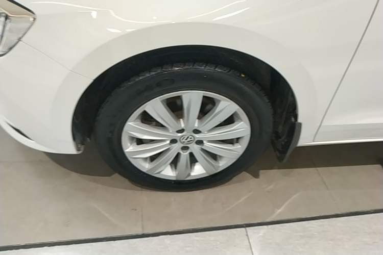 Used Volkswagen Bora 2019 Facelift Bora·Legend 1.5L Automatic Fashion Edition China VI Standard Left Front Wheel Hub