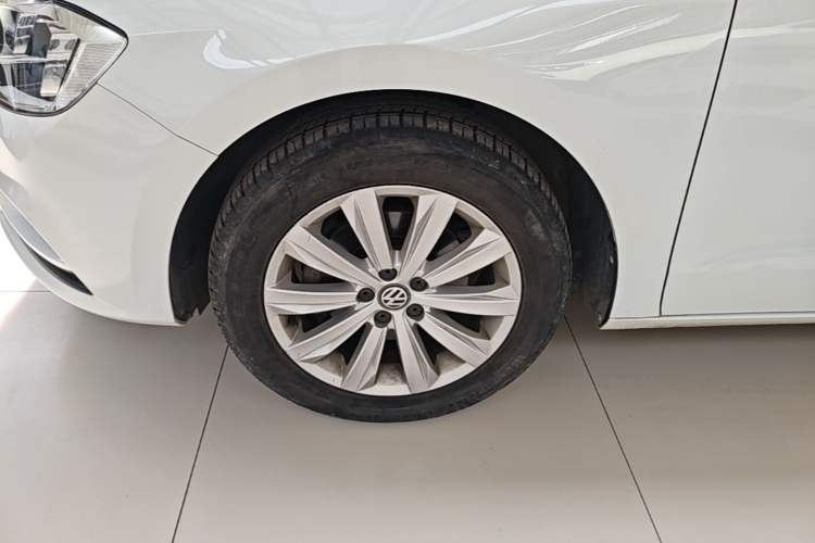 Used Volkswagen Bora 2019 Bora·Legend 1.5L Automatic Fashion Edition China VI Standard Left Front Wheel Hub